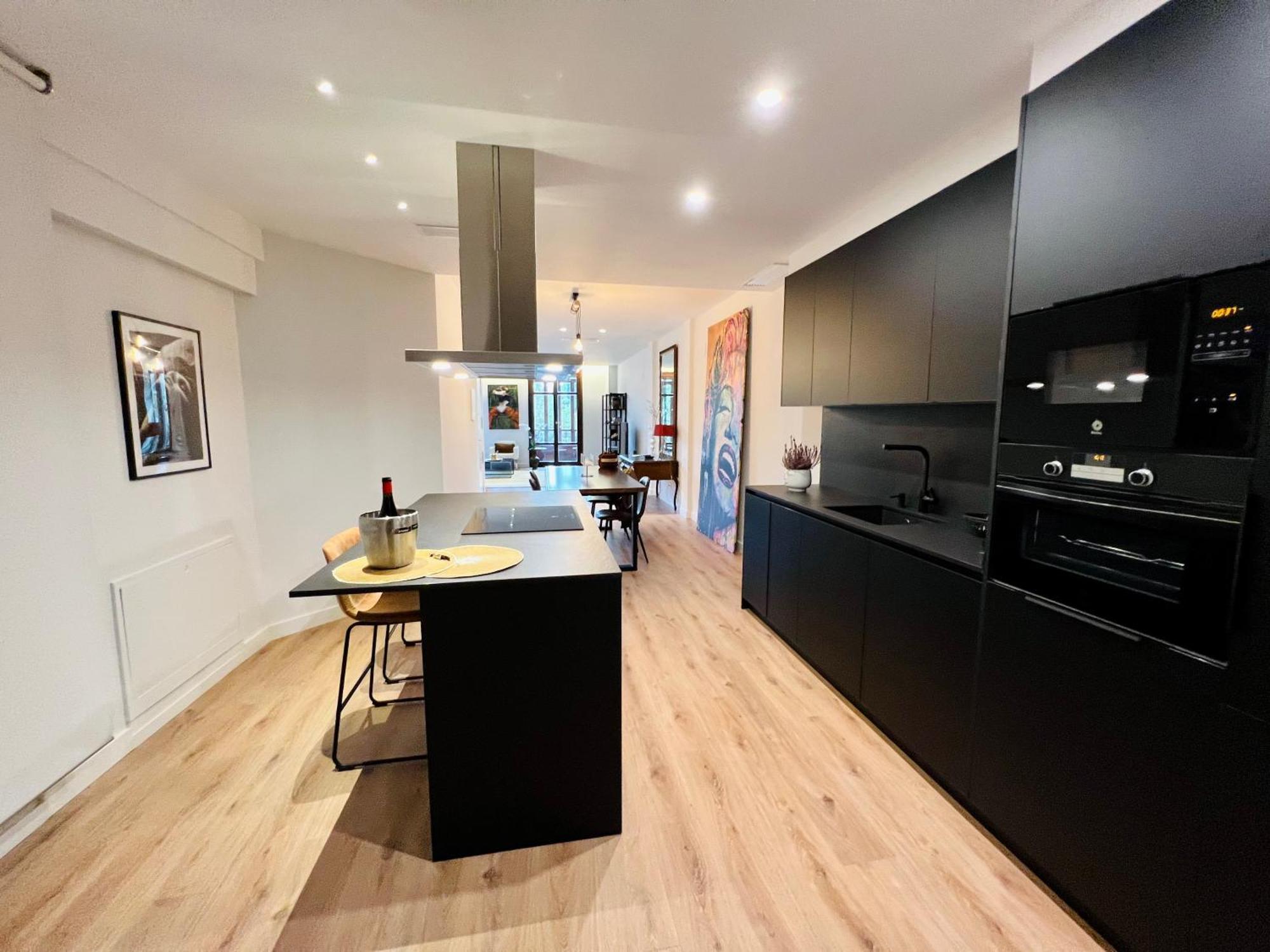 Espolon Luxury 10 Apartment *